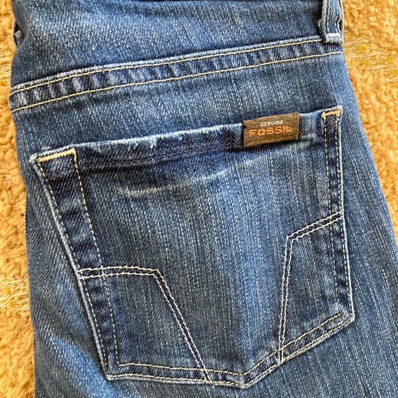 Fossil Flare Jeans - Picture 7 of 8